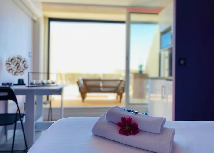 Studio Camp Naturiste Vue Mer, Le Gilyves Cocooning